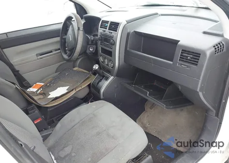 2007 Jeep Compass Sport z USA, uszkodzony, nr VIN 1J8FT47W07D204490